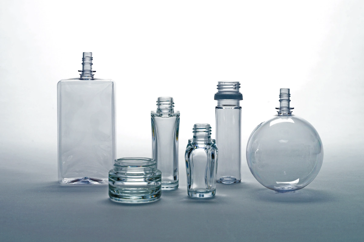 Máquinas para el moldeo por inyección, estirado y soplado